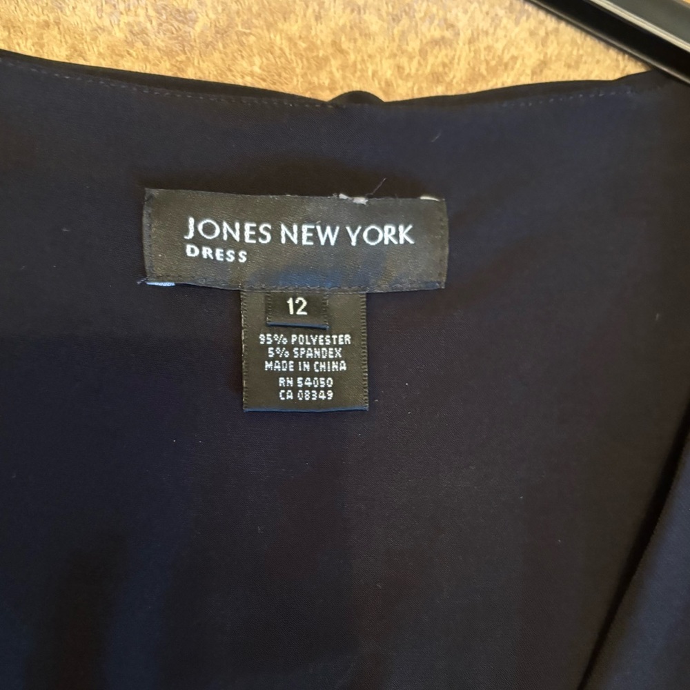 Jones New York black dress with slip Size 12 - Picture 7 of 7